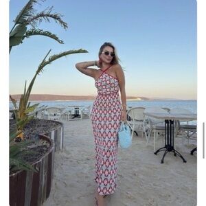 Summer 🌺 NWT ZARA viral Dress  
🚨FIRM PRICE NO DISCOUNT ON THIS DRESS